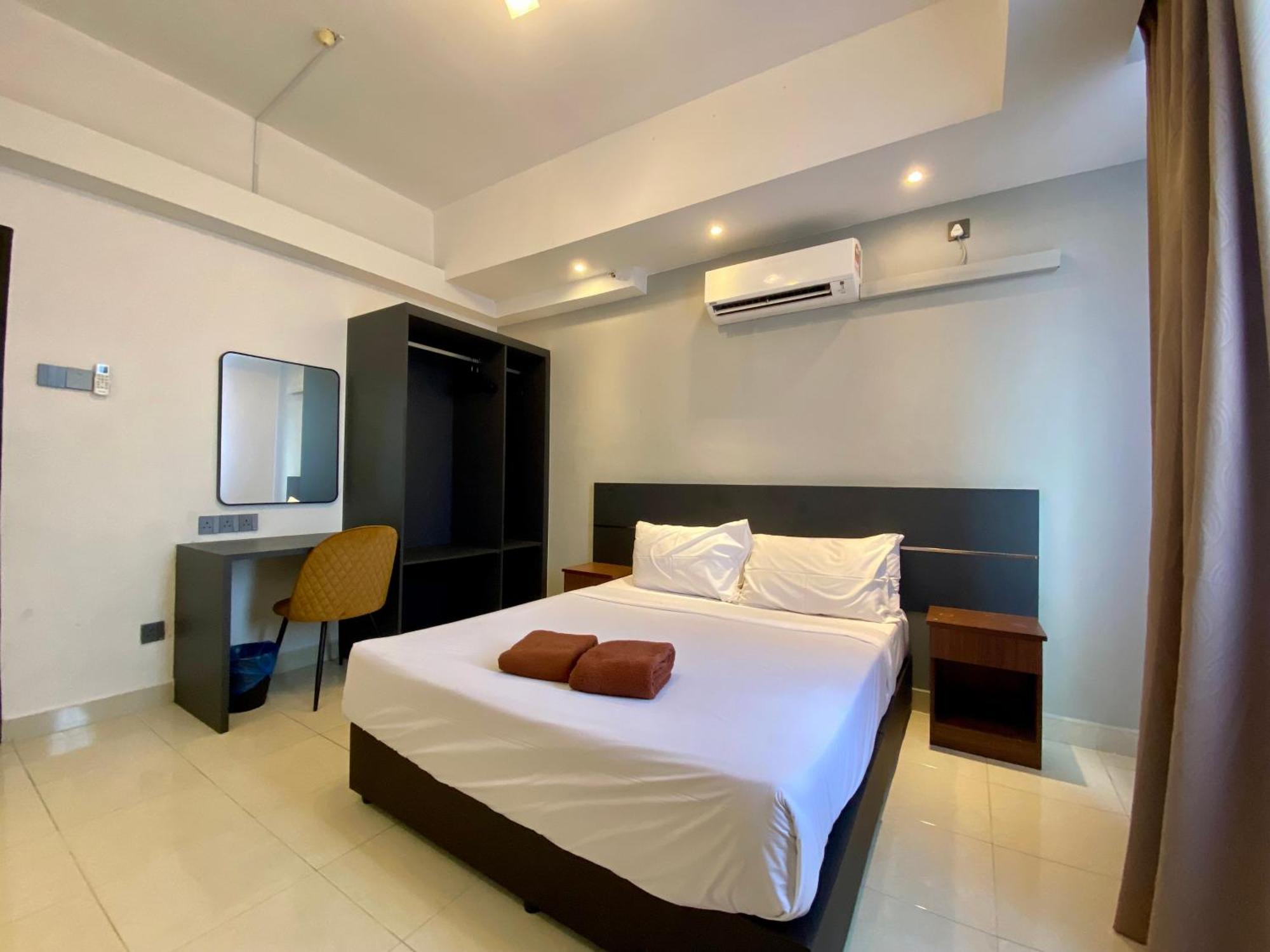 Sumai Hotel Apartment Куала Теренгану Екстериор снимка
